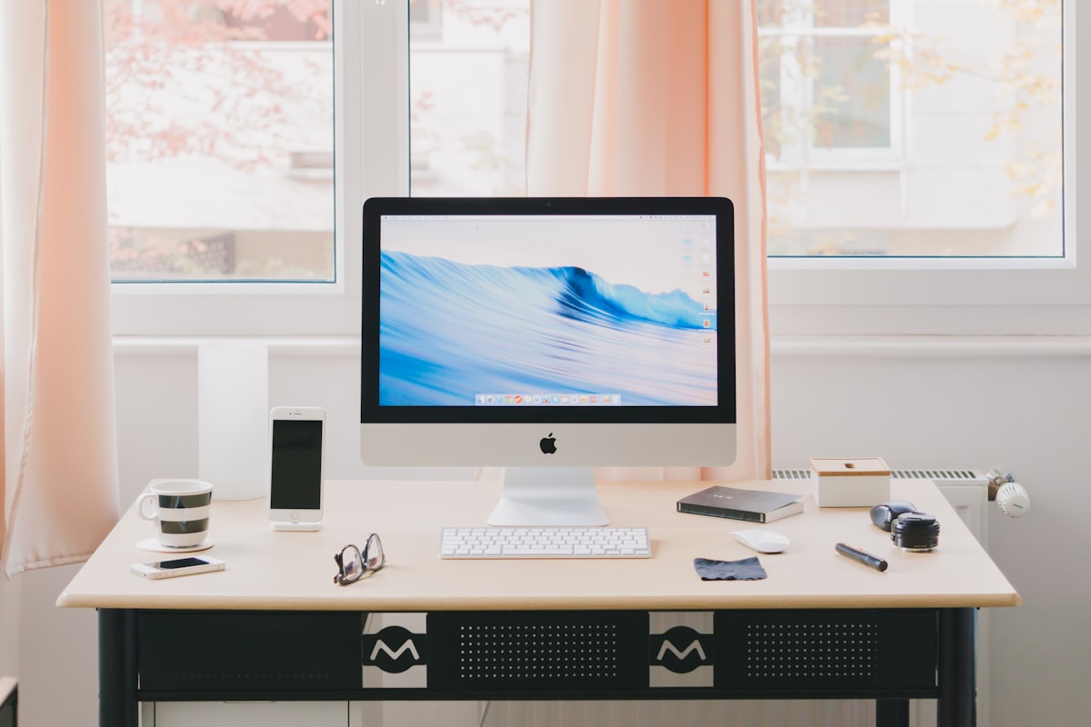 Commercial review desk